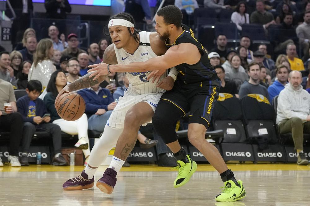 权威的篮球 权威的篮球