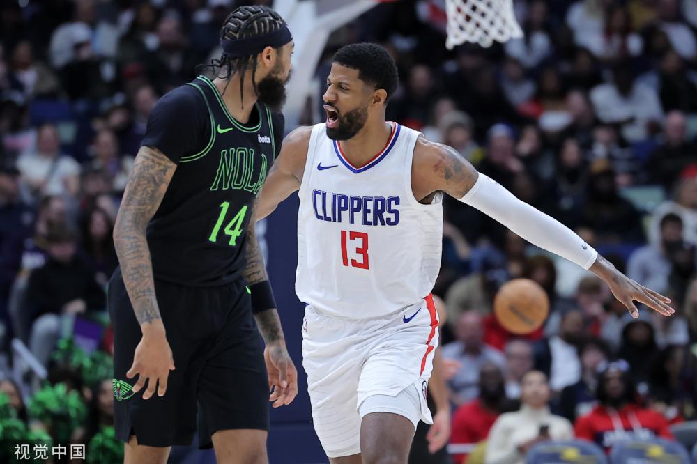 他在赛场上 他在赛场上