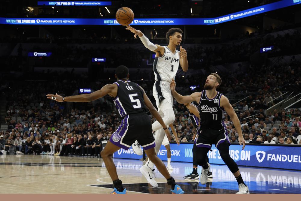 亚马尔：西甲欧冠世界杯冠军和金球奖我都想要，一切皆有可能（亚马尔放言：西甲、欧冠、世界杯和金球都是目标，一切皆有可能）